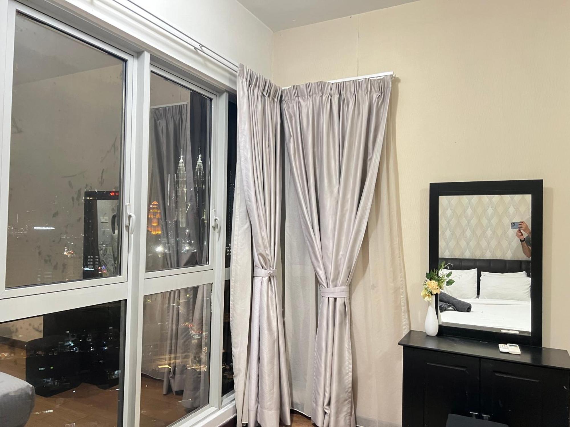 Regalia Suites 424 Kuala Lumpur Ngoại thất bức ảnh